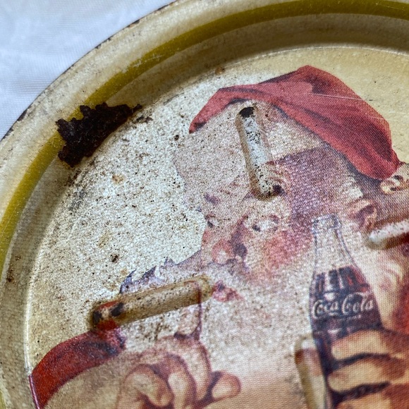 Vintage tin Santa and Coca Cola coasters. - Picture 6 of 8